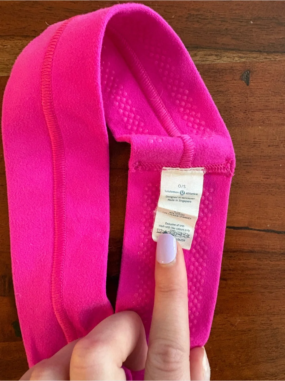 lululemon athletica both are